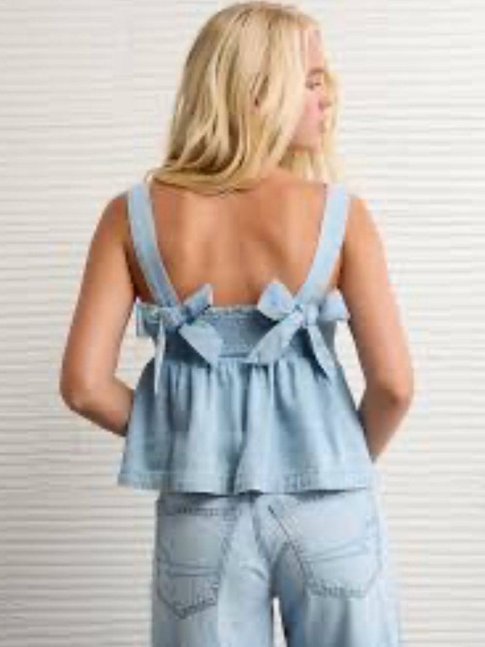 🧸 AEO | LIKE NEW • Chambray Bow Detailed Cami Top - Picture 5 of 5